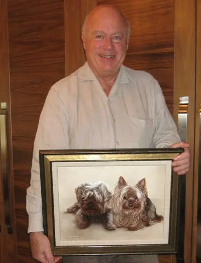 Simon's emotional reaction to his new pet portrait, a gift he 'LOVES', as shared by client Lisa.